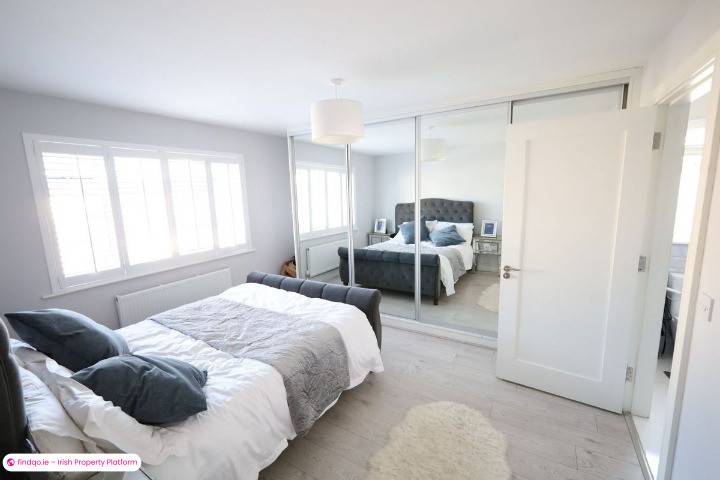 End of terrace house for Sale in Carrigaline, Cork