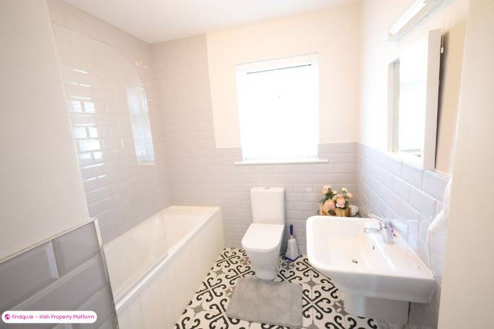 End of terrace house for Sale in Carrigaline, Cork