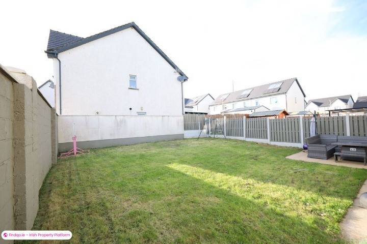 End of terrace house for Sale in Carrigaline, Cork