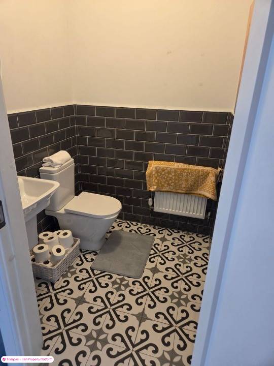 End of terrace house for Sale in Carrigaline, Cork
