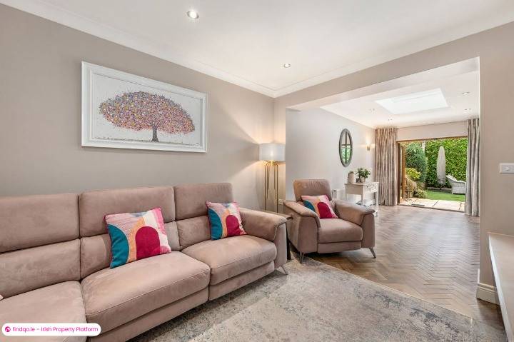 Semi-detached house for Sale in Carrigaline, Cork