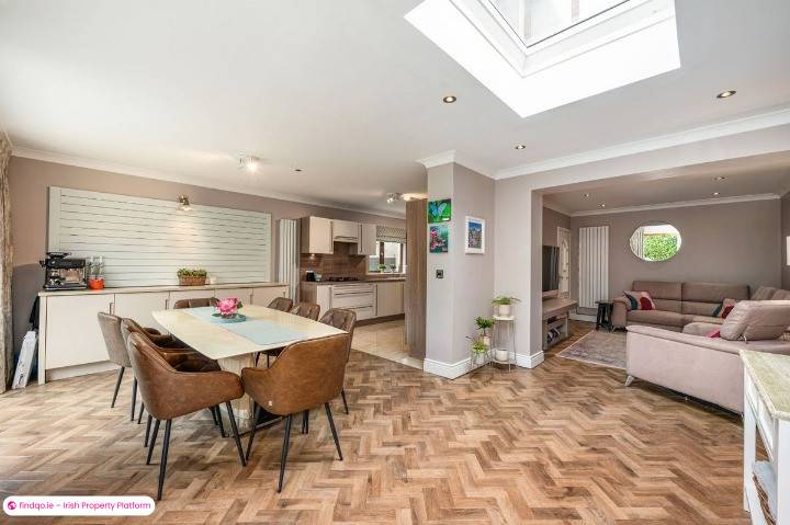 Semi-detached house for Sale in Carrigaline, Cork