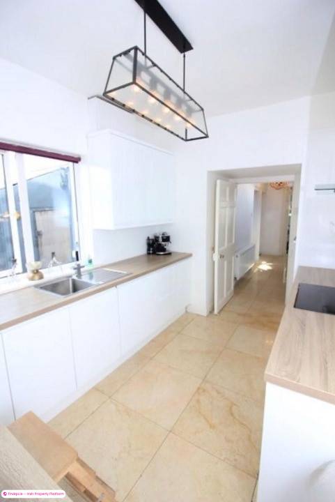 Semi-detached house for Sale in St. Lukes, Cork