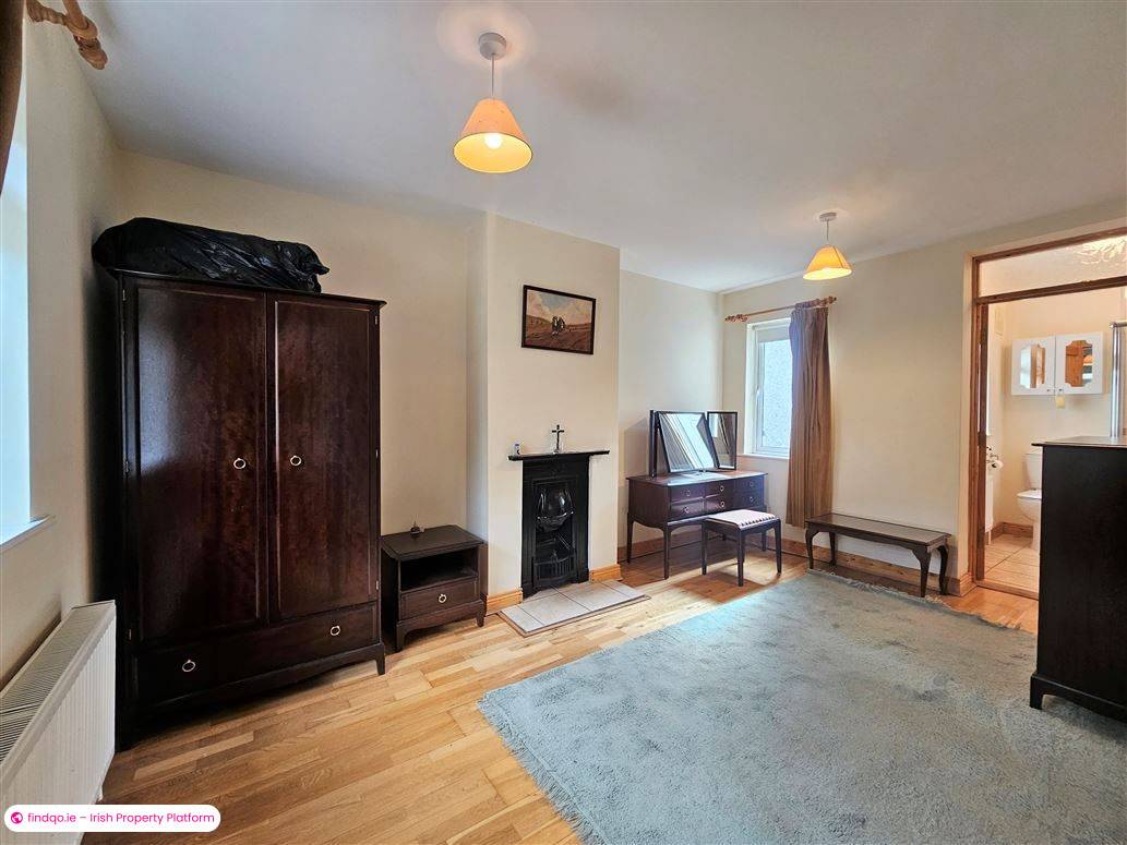 Detached house for Sale in Kilcullen, Kildare