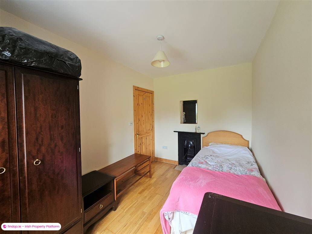 Detached house for Sale in Kilcullen, Kildare