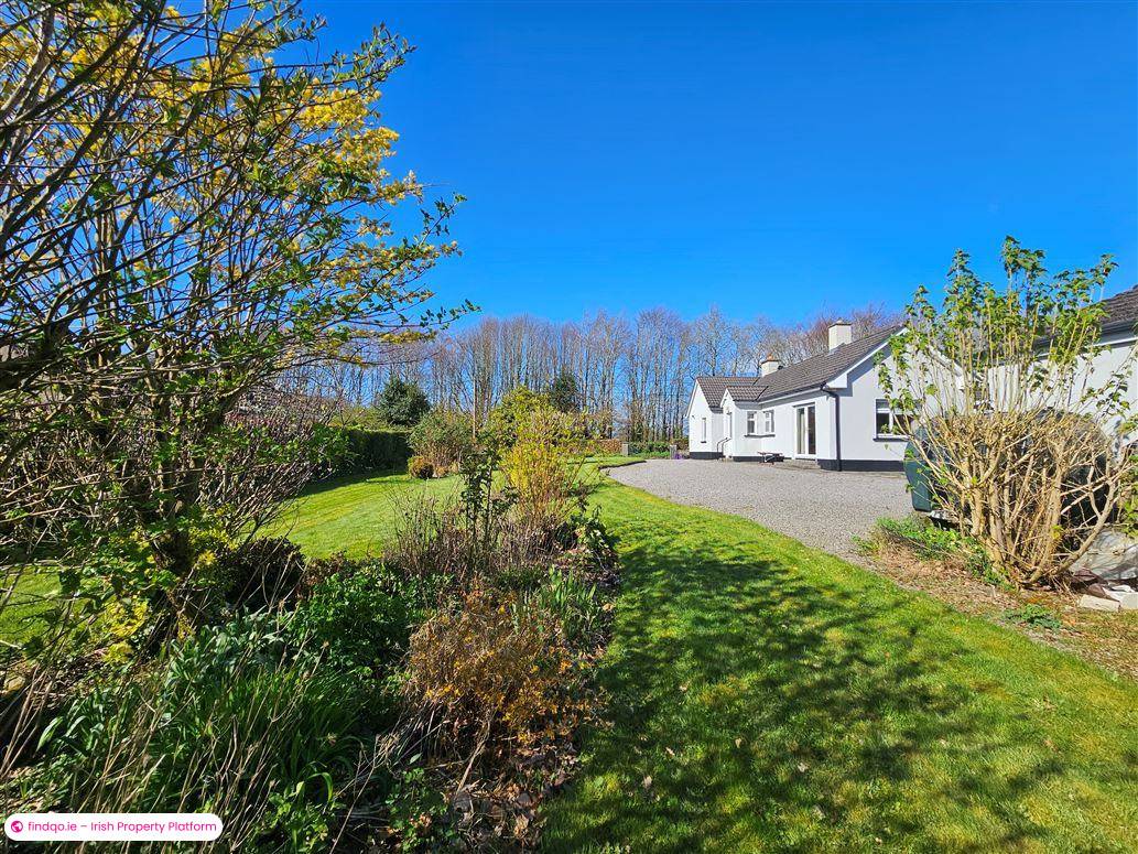 Detached house for Sale in Kilcullen, Kildare