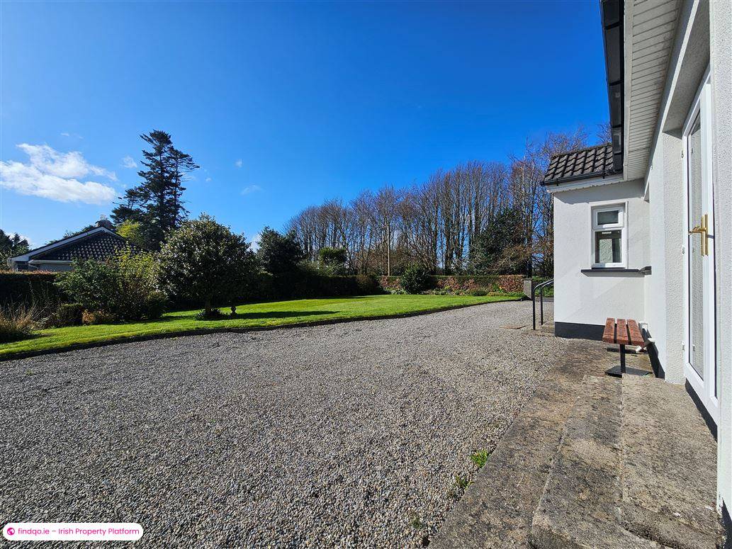 Detached house for Sale in Kilcullen, Kildare