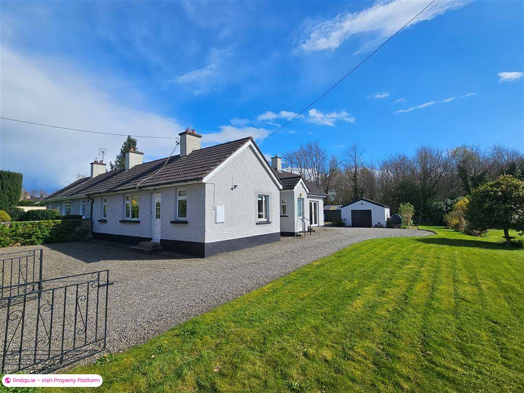 Detached house for Sale in Kilcullen, Kildare