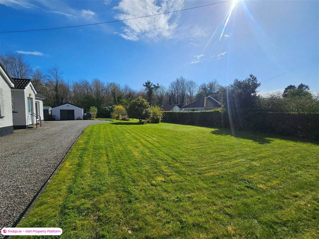 Detached house for Sale in Kilcullen, Kildare