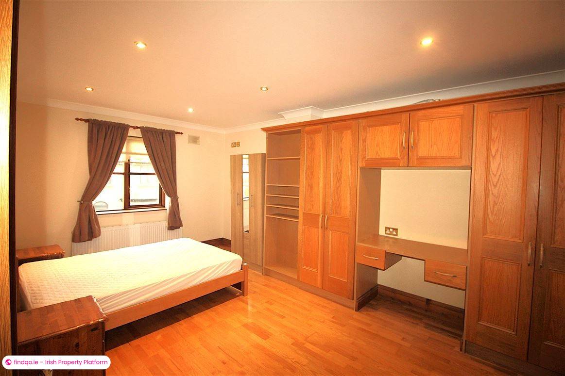 Semi-detached house for Sale in Kilcullen, Kildare