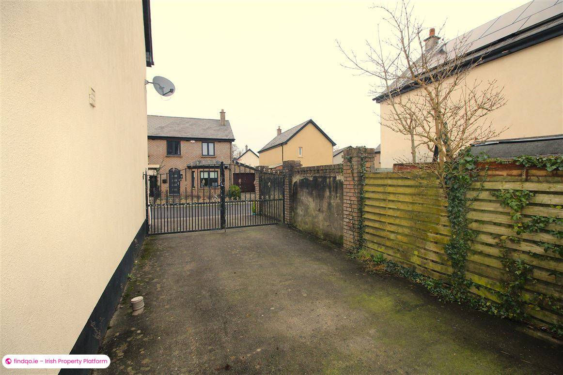Semi-detached house for Sale in Kilcullen, Kildare