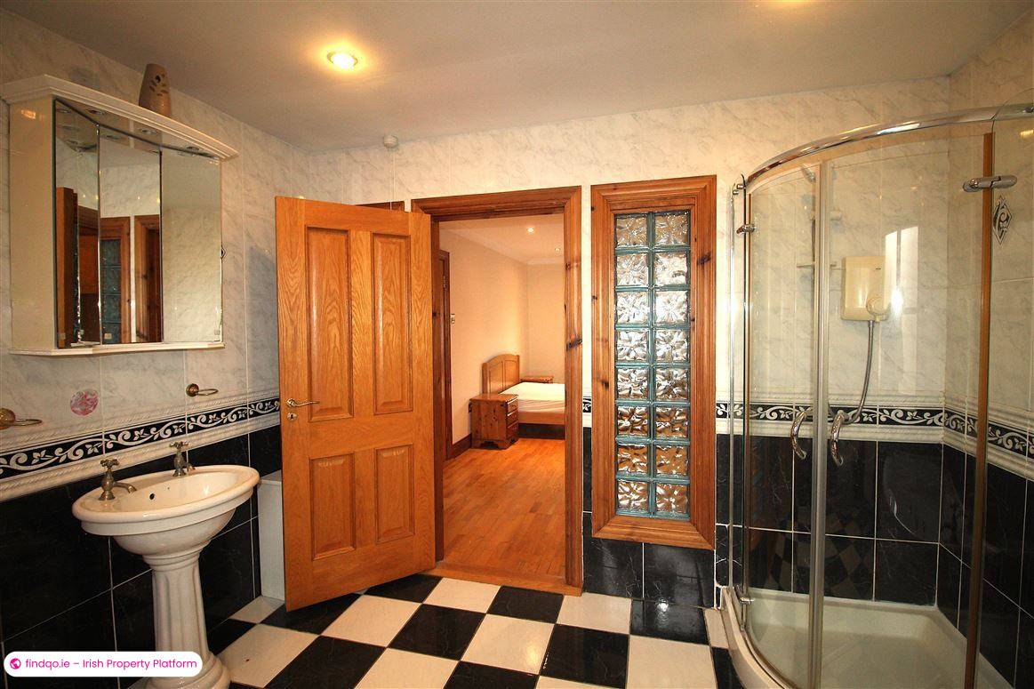 Semi-detached house for Sale in Kilcullen, Kildare