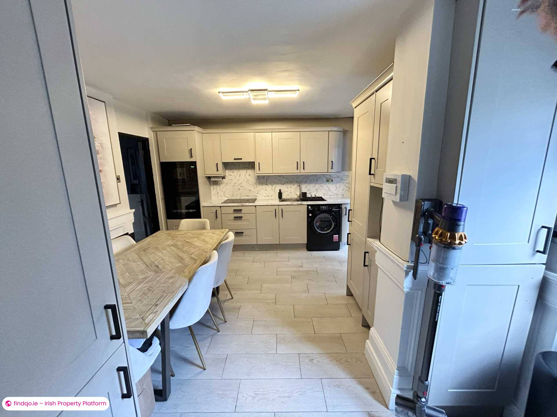 Semi-detached house for Sale in Dublin 17