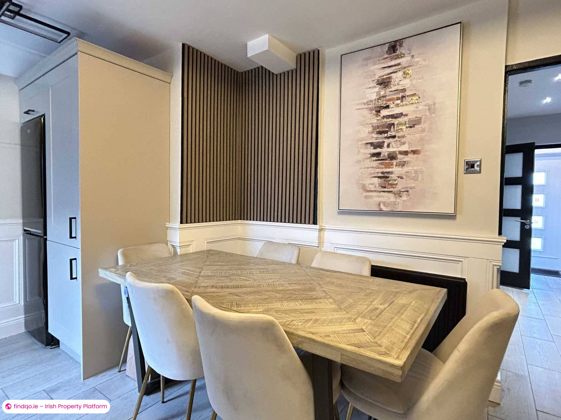 Semi-detached house for Sale in Dublin 17
