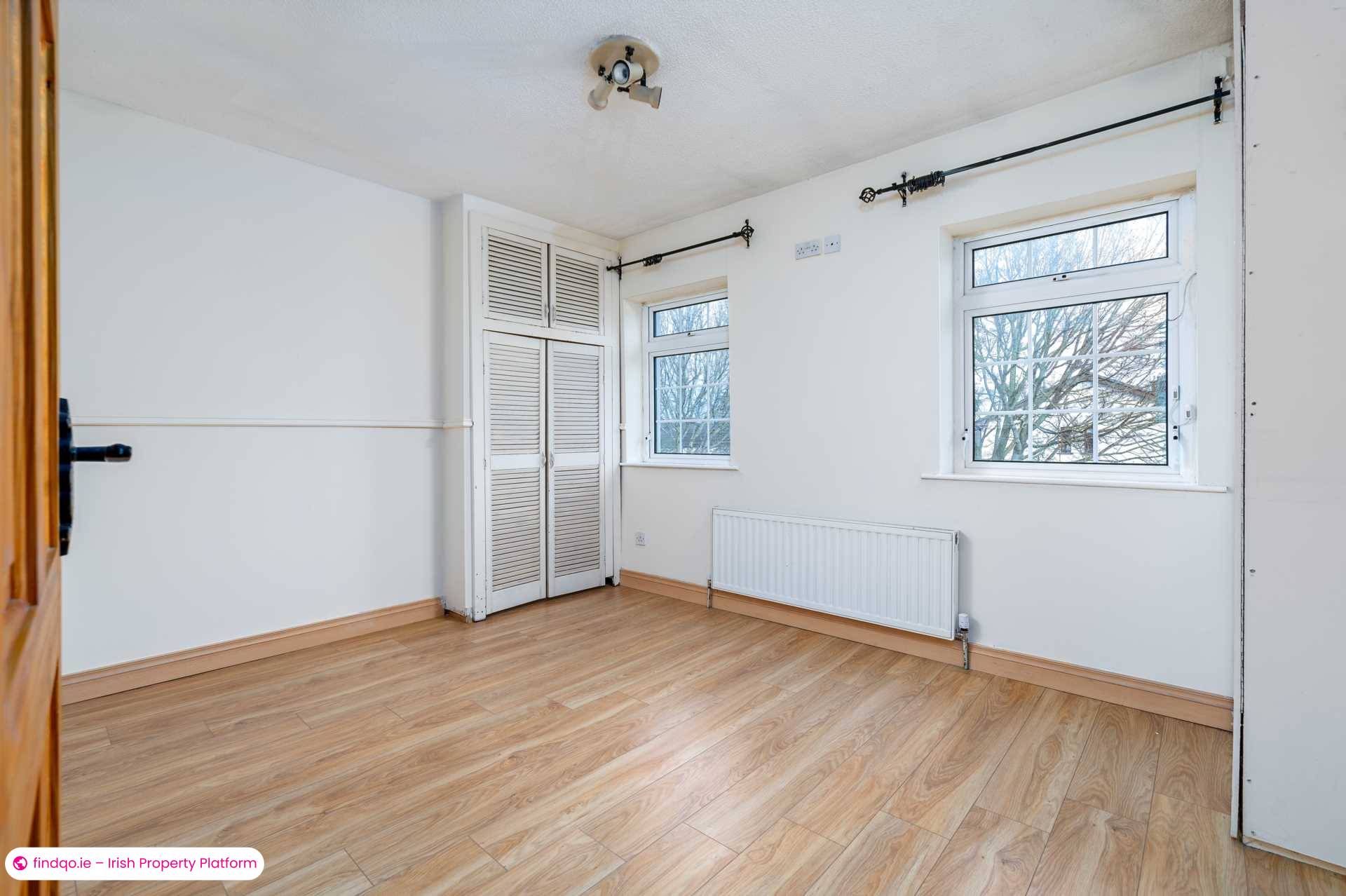 End of terrace house for Sale in Dublin 22