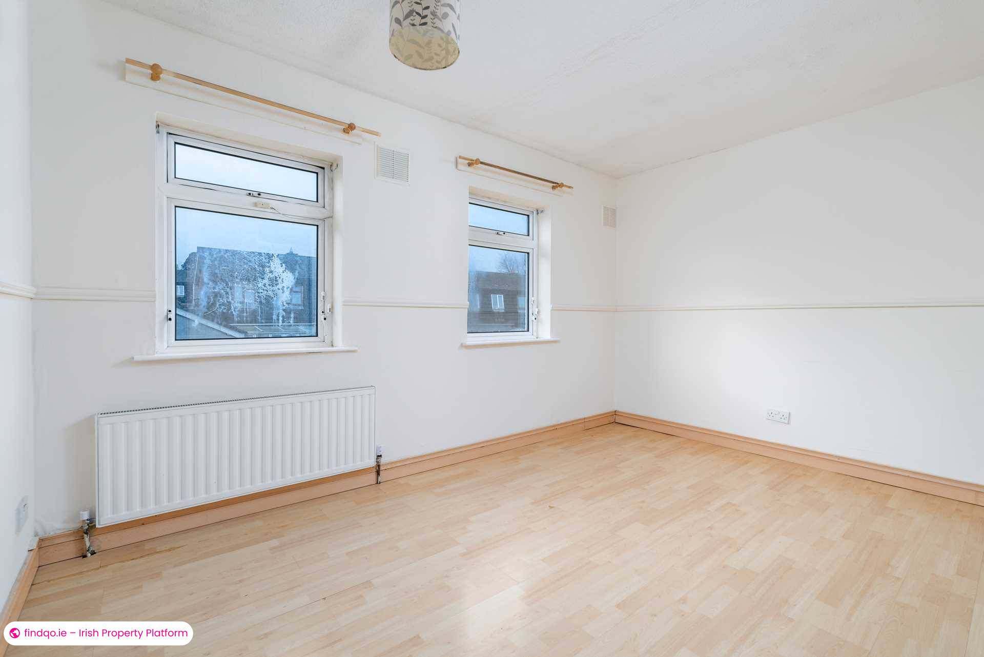 End of terrace house for Sale in Dublin 22
