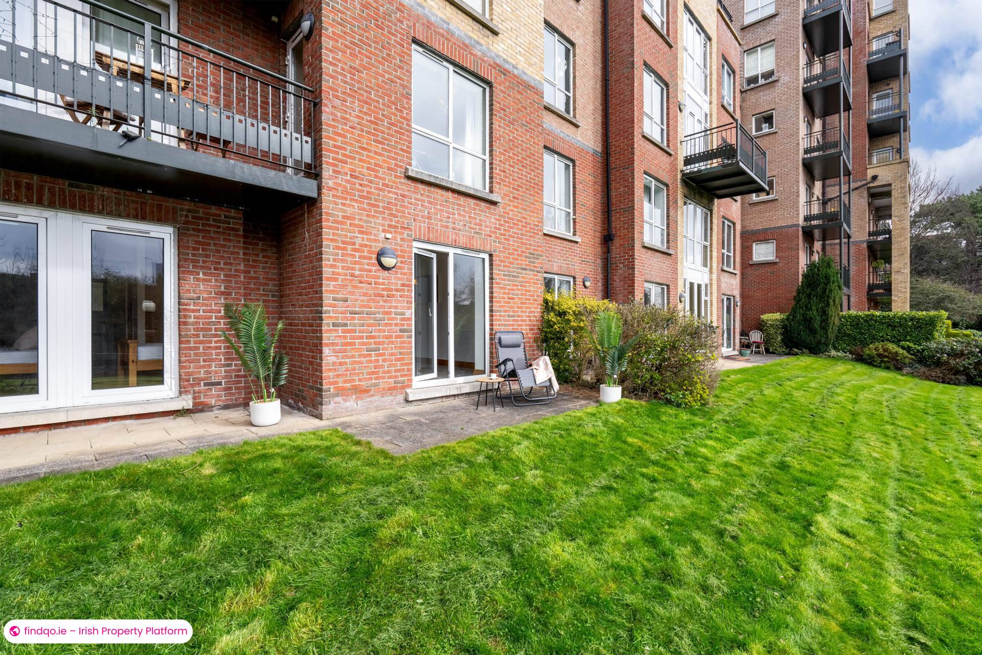 Apartment for Sale in 4 The Wellington, Riverpark, Conyngham Road