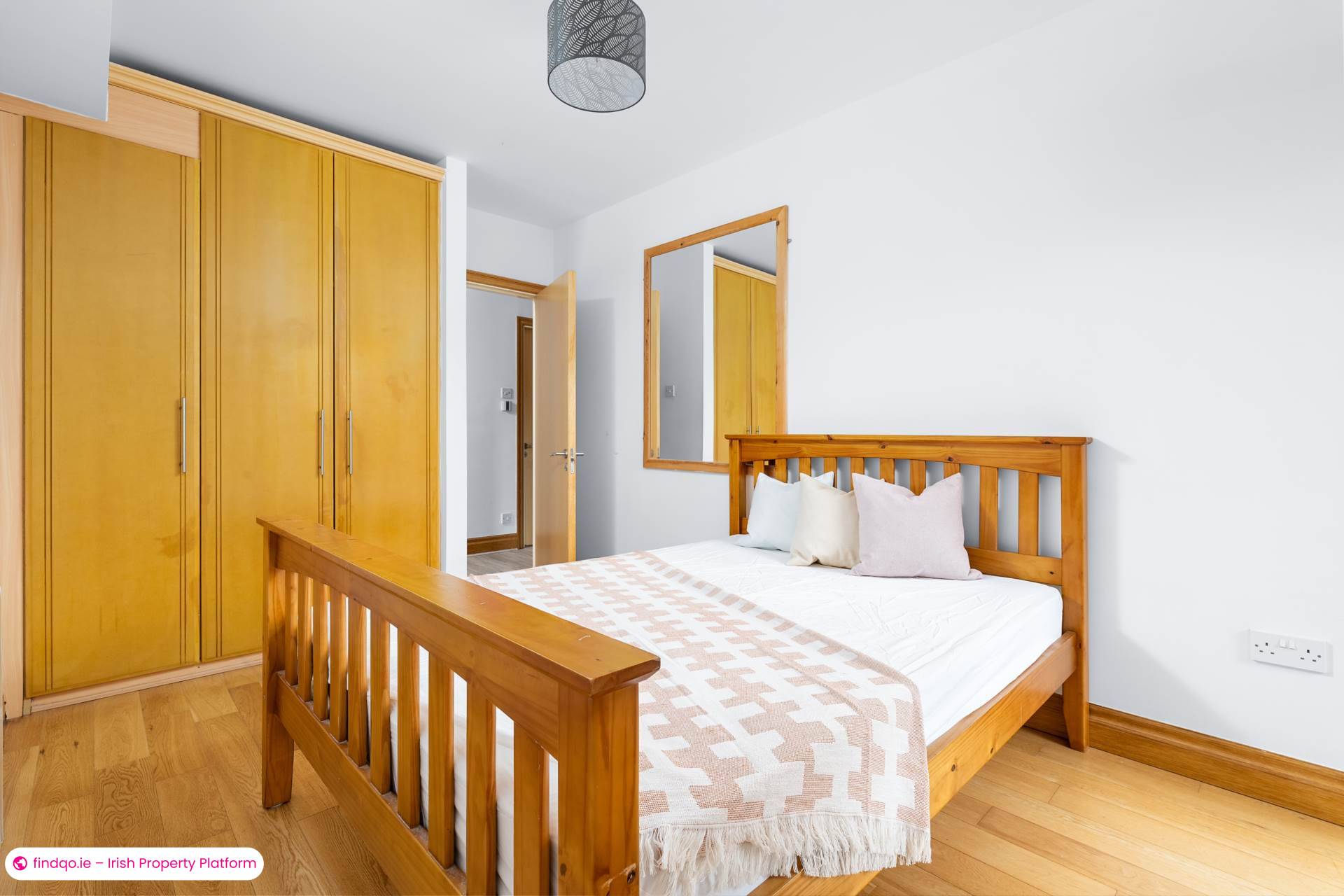Apartment for Sale in 4 The Wellington, Riverpark, Conyngham Road