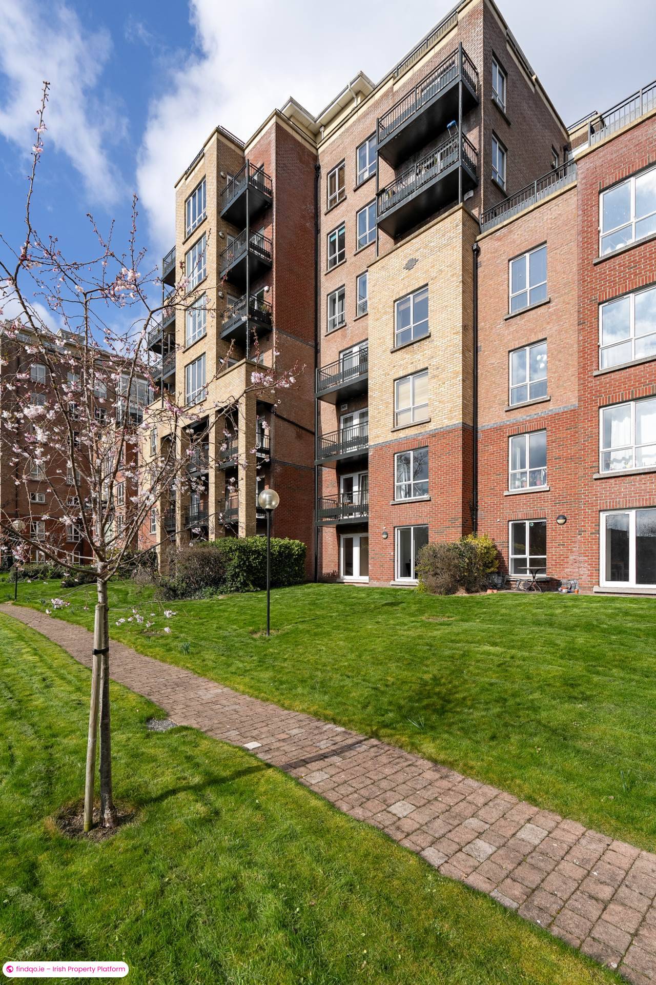 Apartment for Sale in 4 The Wellington, Riverpark, Conyngham Road