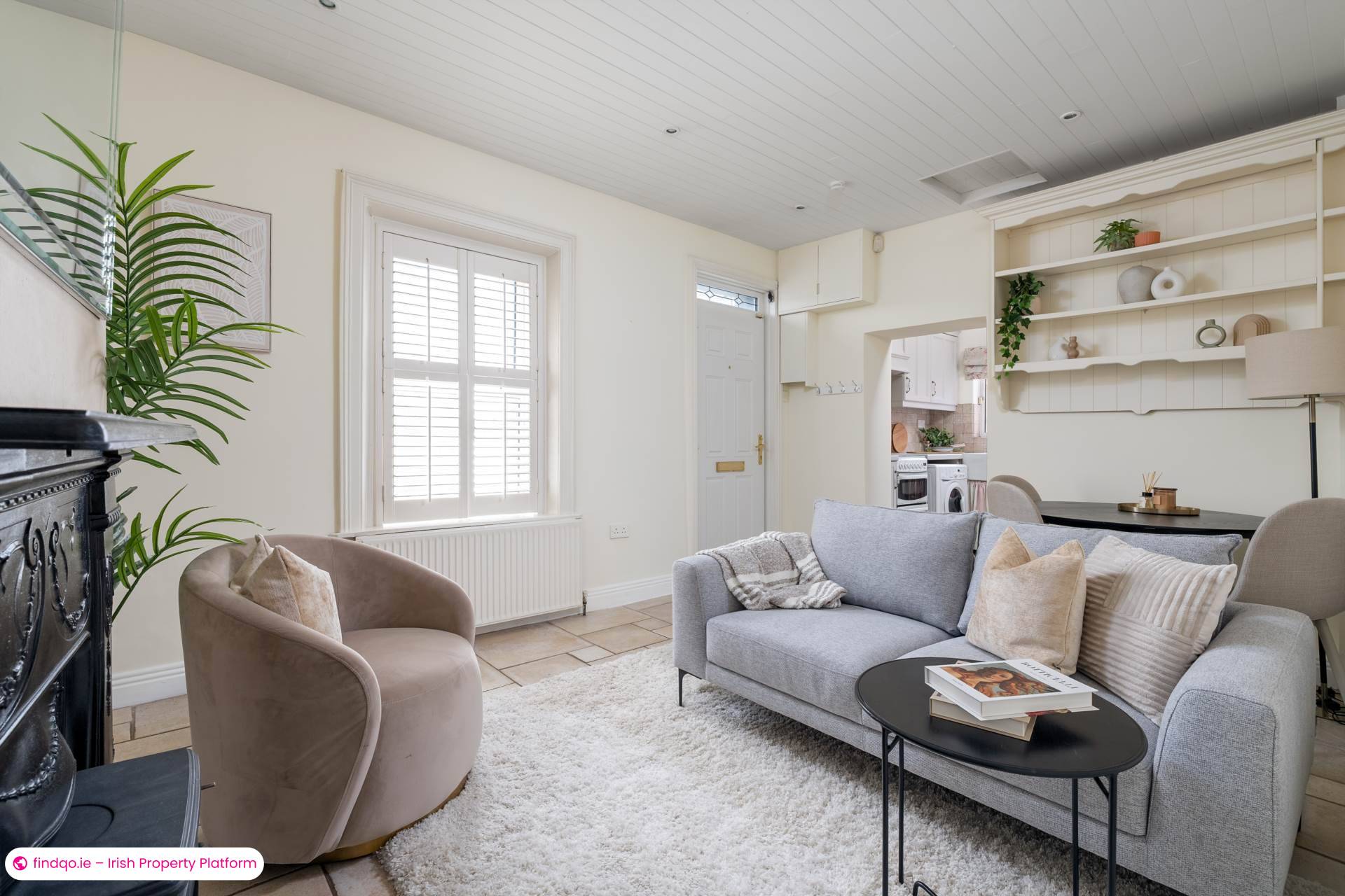 Semi-detached house for Sale in 37 Bath Street, Dublin 4