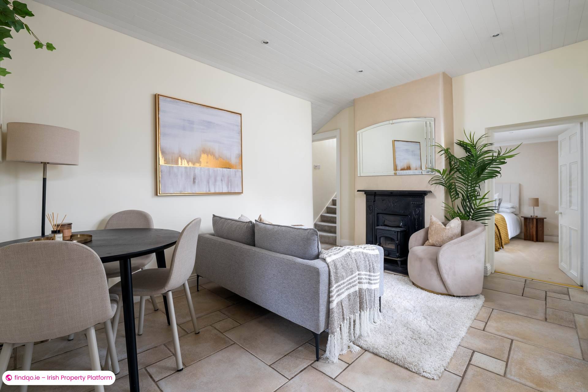 Semi-detached house for Sale in 37 Bath Street, Dublin 4
