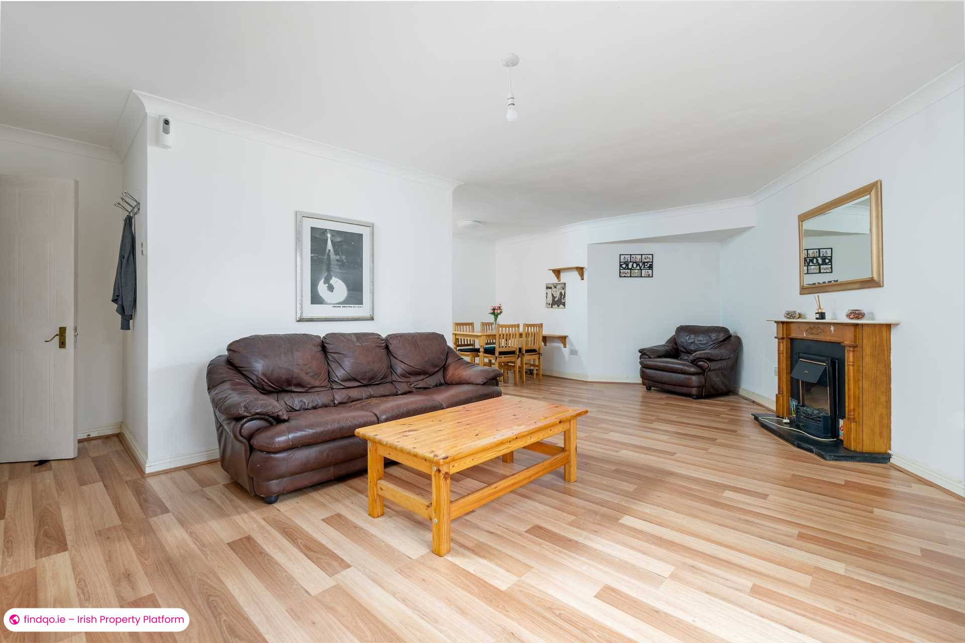 Apartment for Sale in 79 Stewart Hall