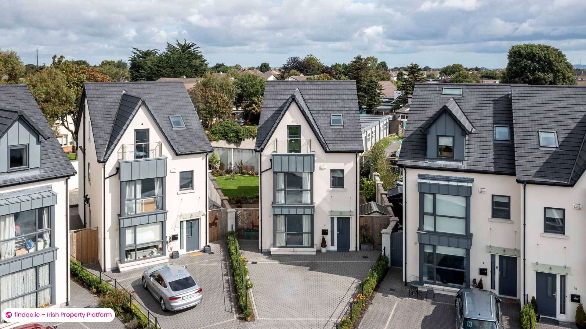 Detached house for Sale in Dublin 12