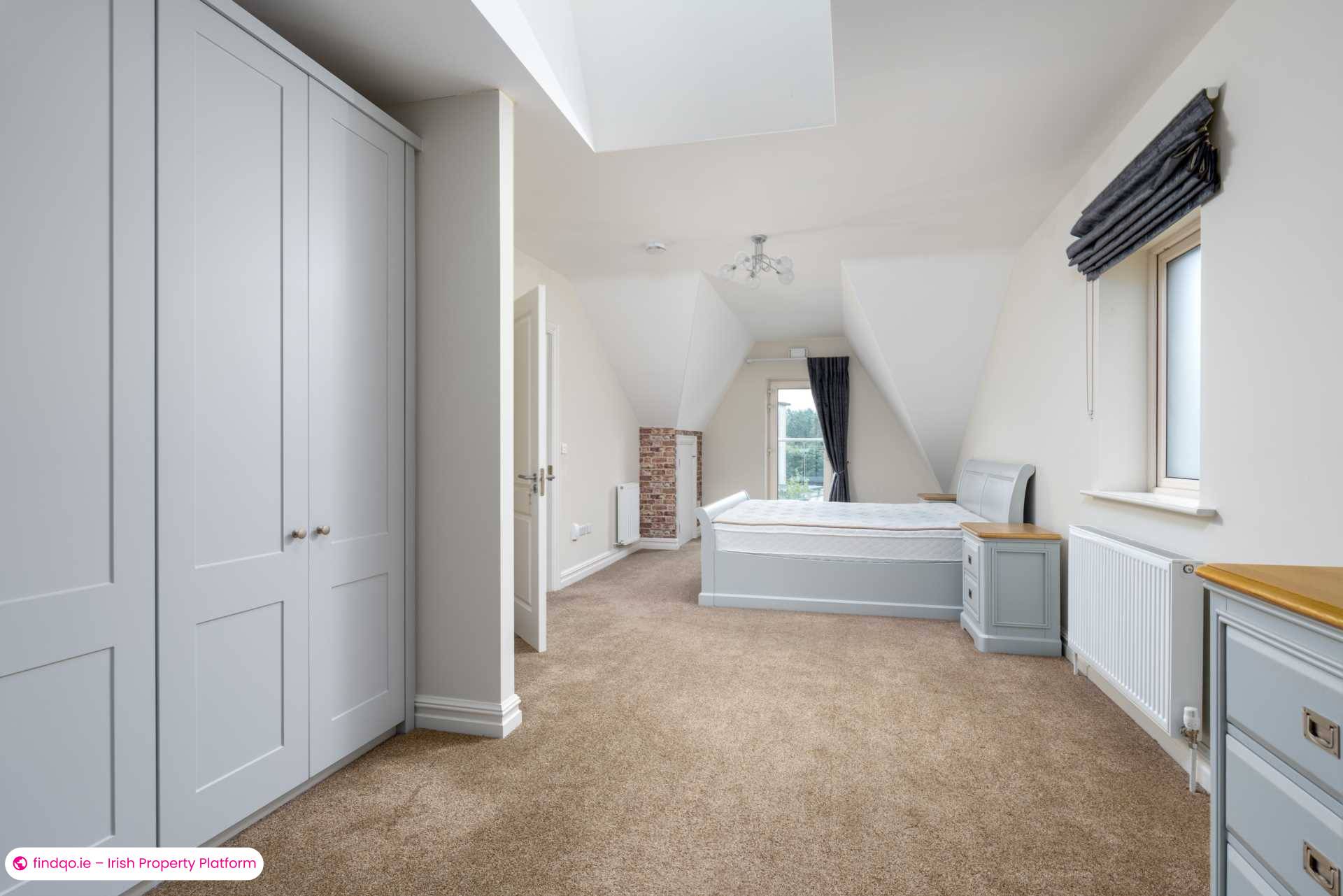Detached house for Sale in Dublin 12