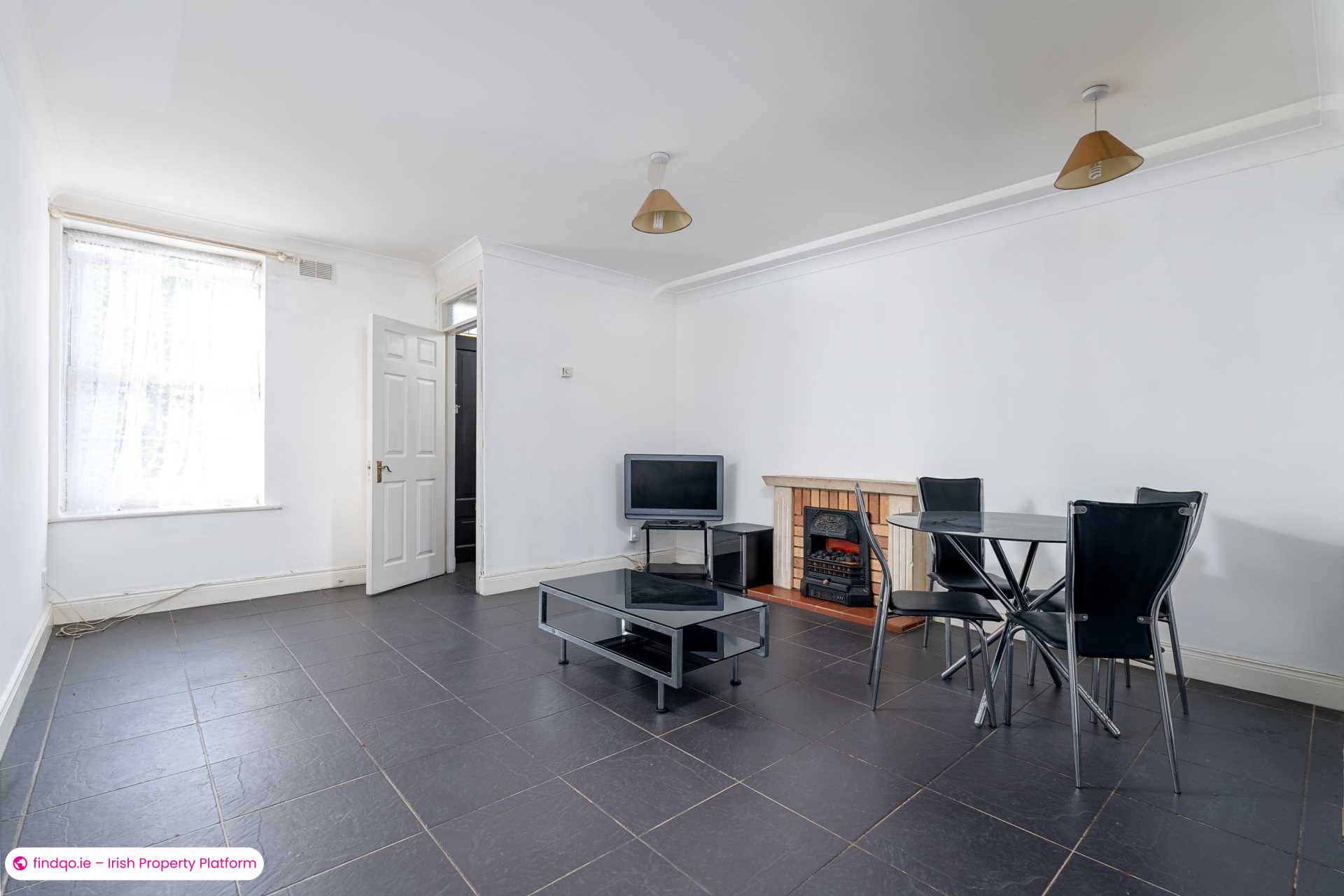 Apartment for Sale in 9 The Spinnaker, Arran Quay