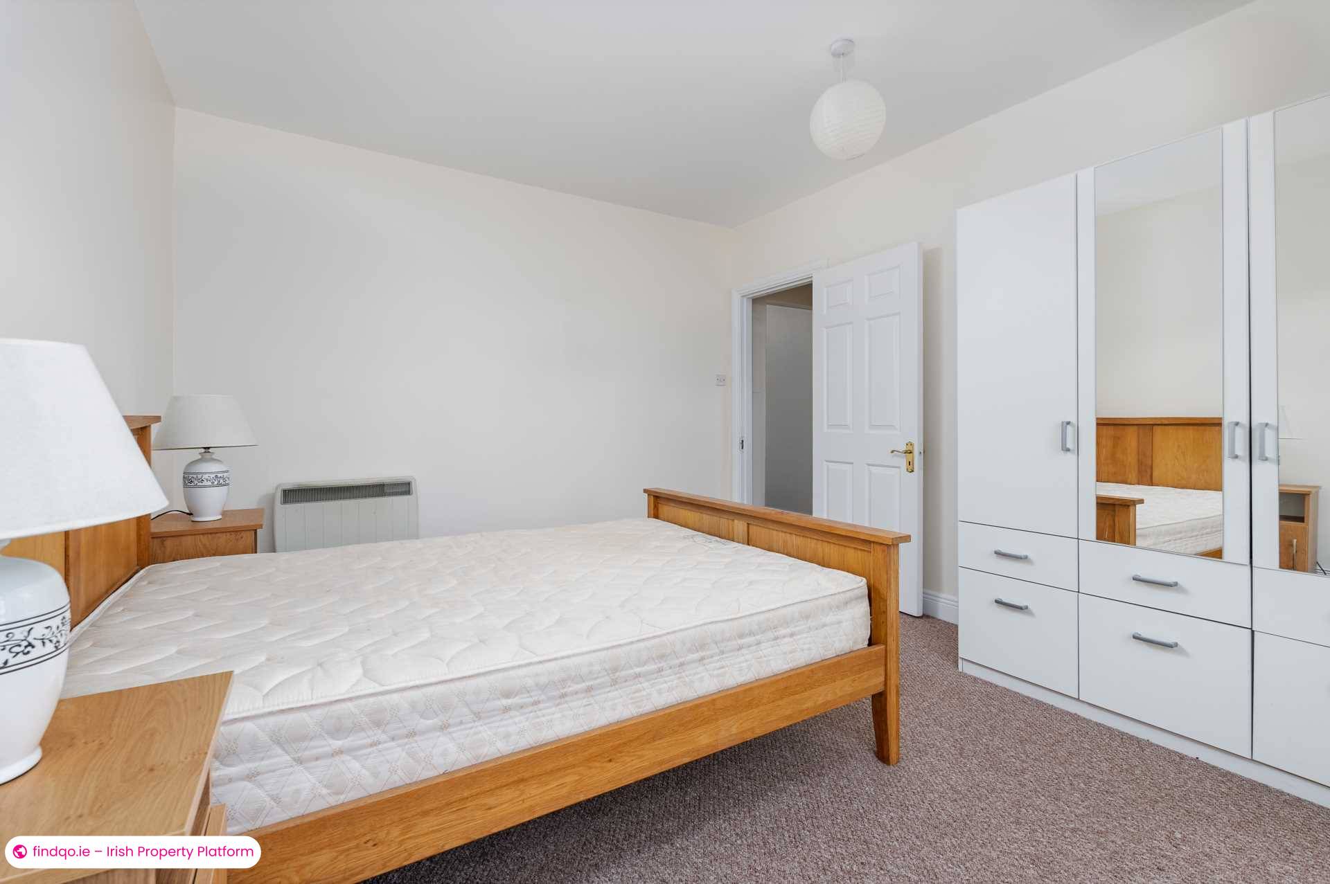 Apartment for Sale in Apartment 4, 17 Mark`s Alley West, Dublin  8
