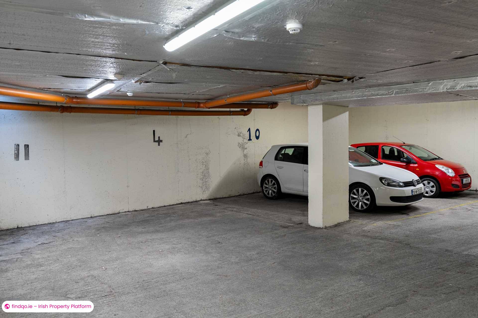 Apartment for Sale in Apartment 4, 17 Mark`s Alley West, Dublin  8