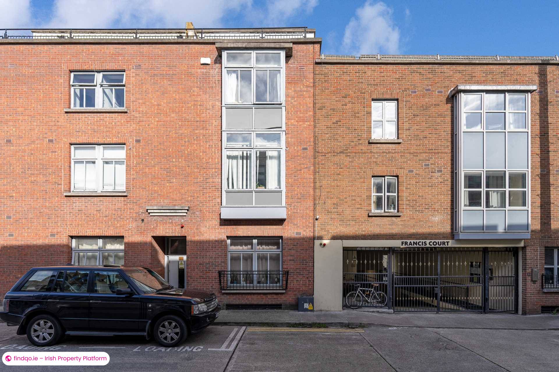 Apartment for Sale in Apartment 4, 17 Mark`s Alley West, Dublin  8