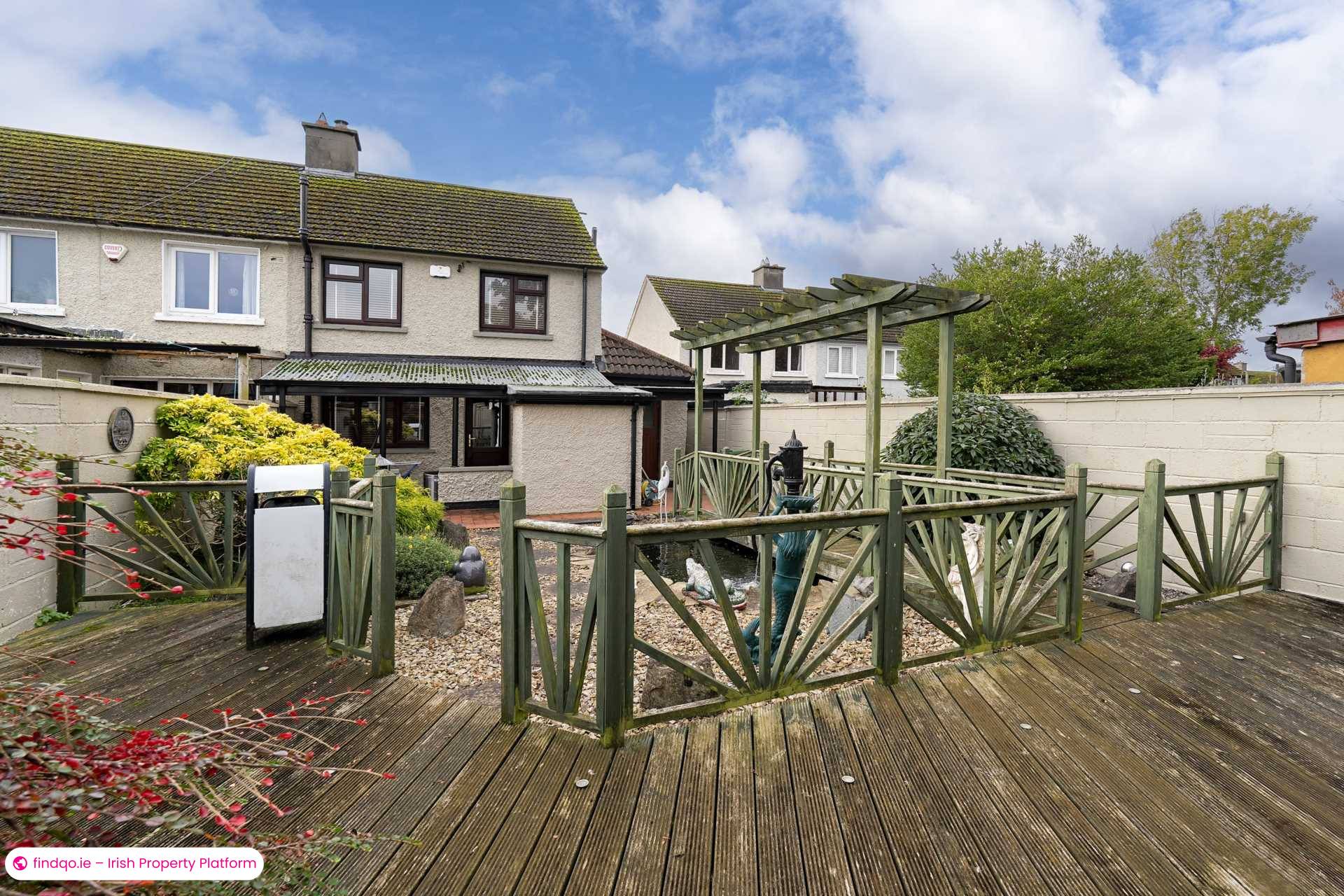 Semi-detached house for Sale in Dublin 10