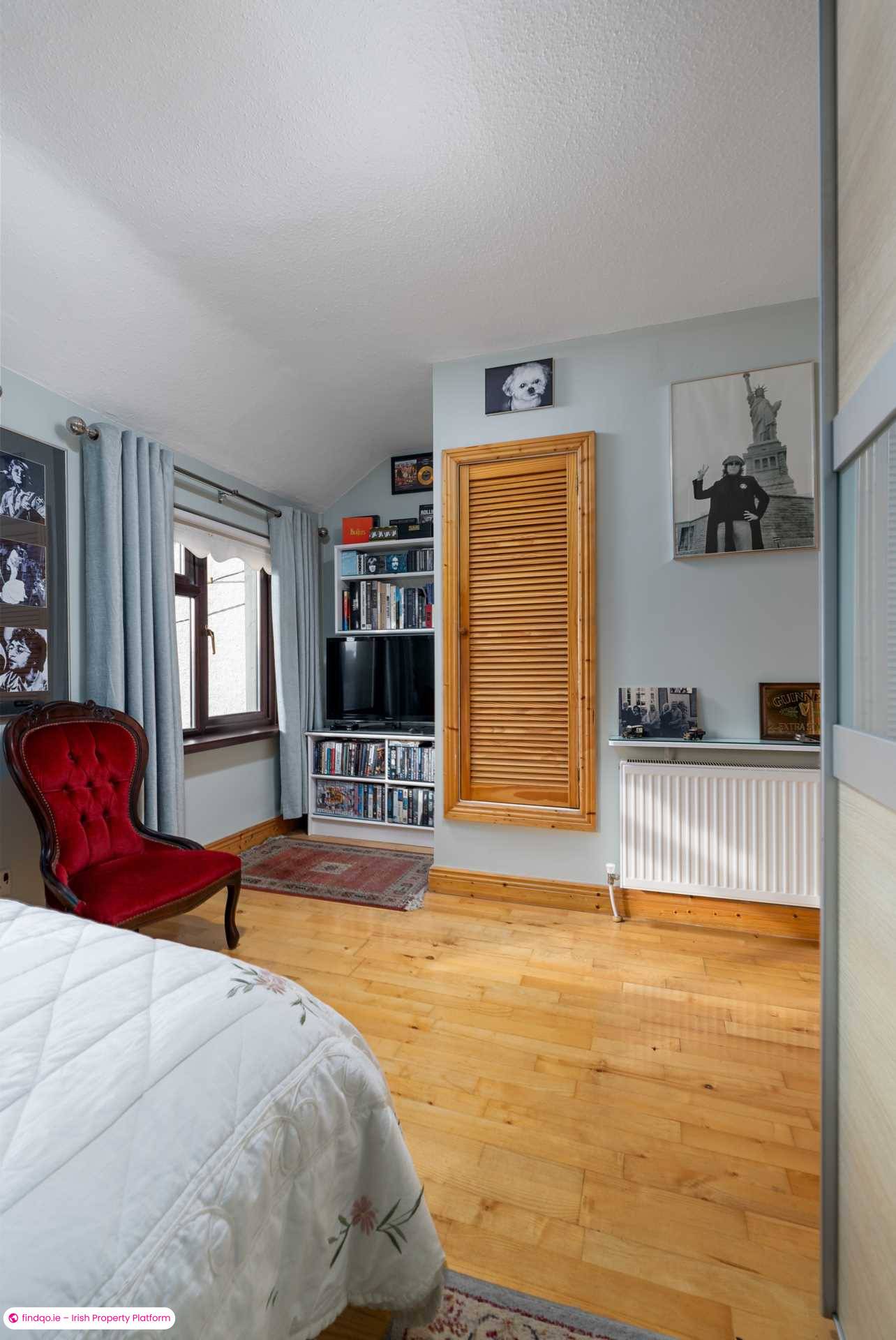 Semi-detached house for Sale in Dublin 10
