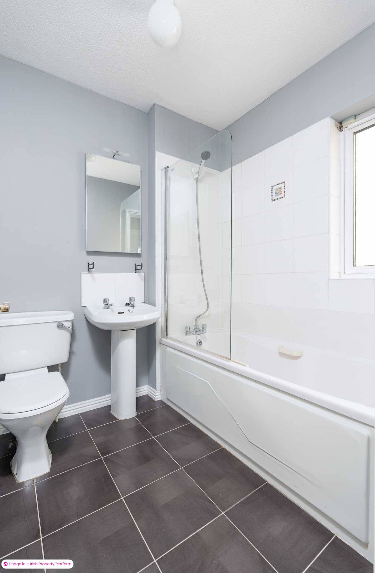 Semi-detached house for Sale in Dublin 15