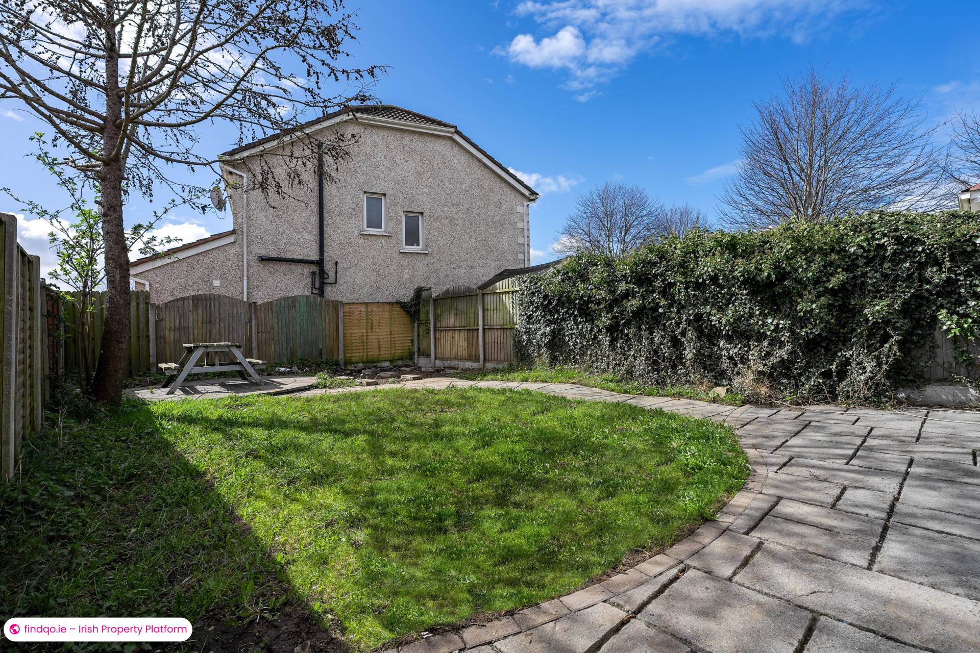Semi-detached house for Sale in Dublin 15