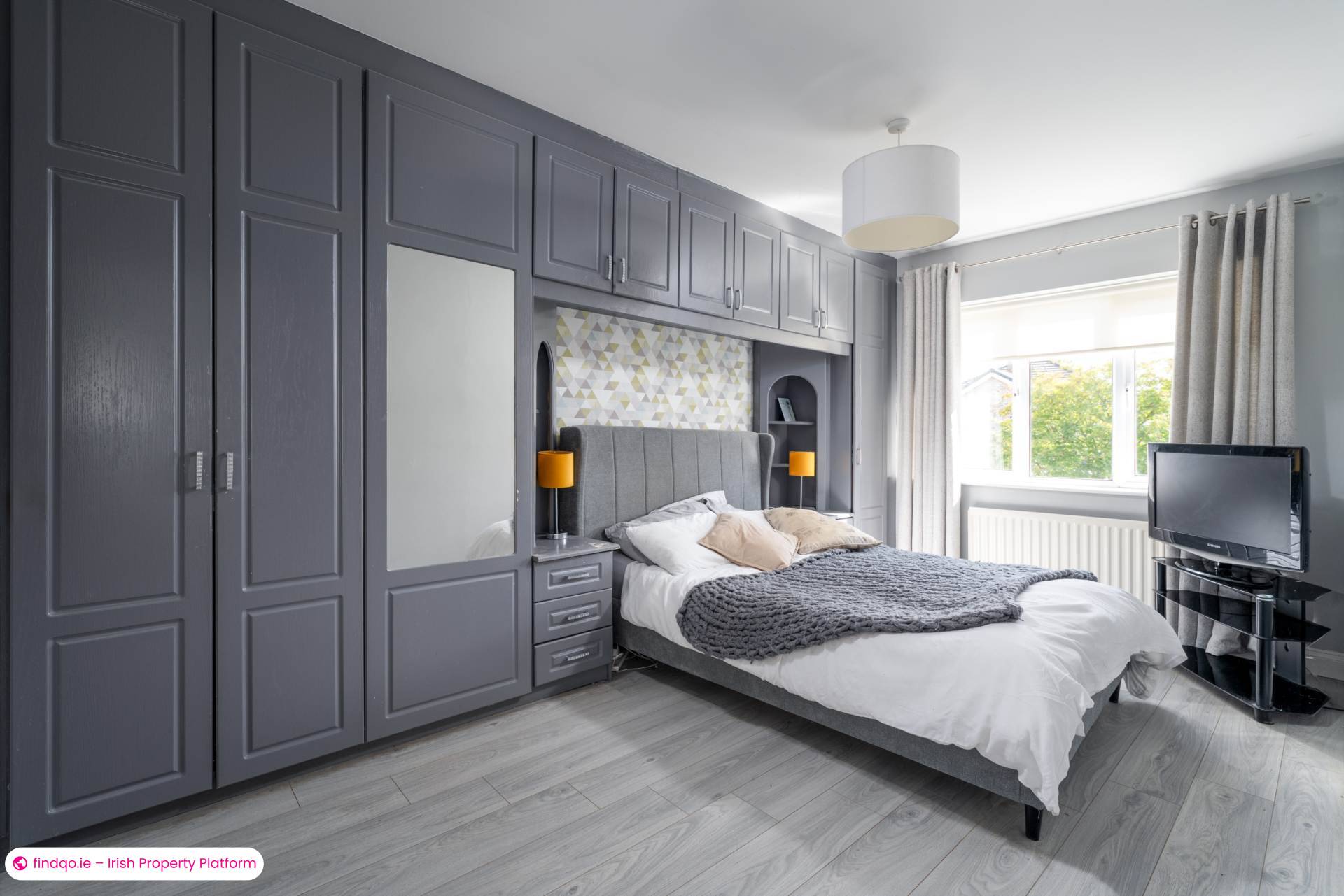 Semi-detached house for Sale in Dublin 15