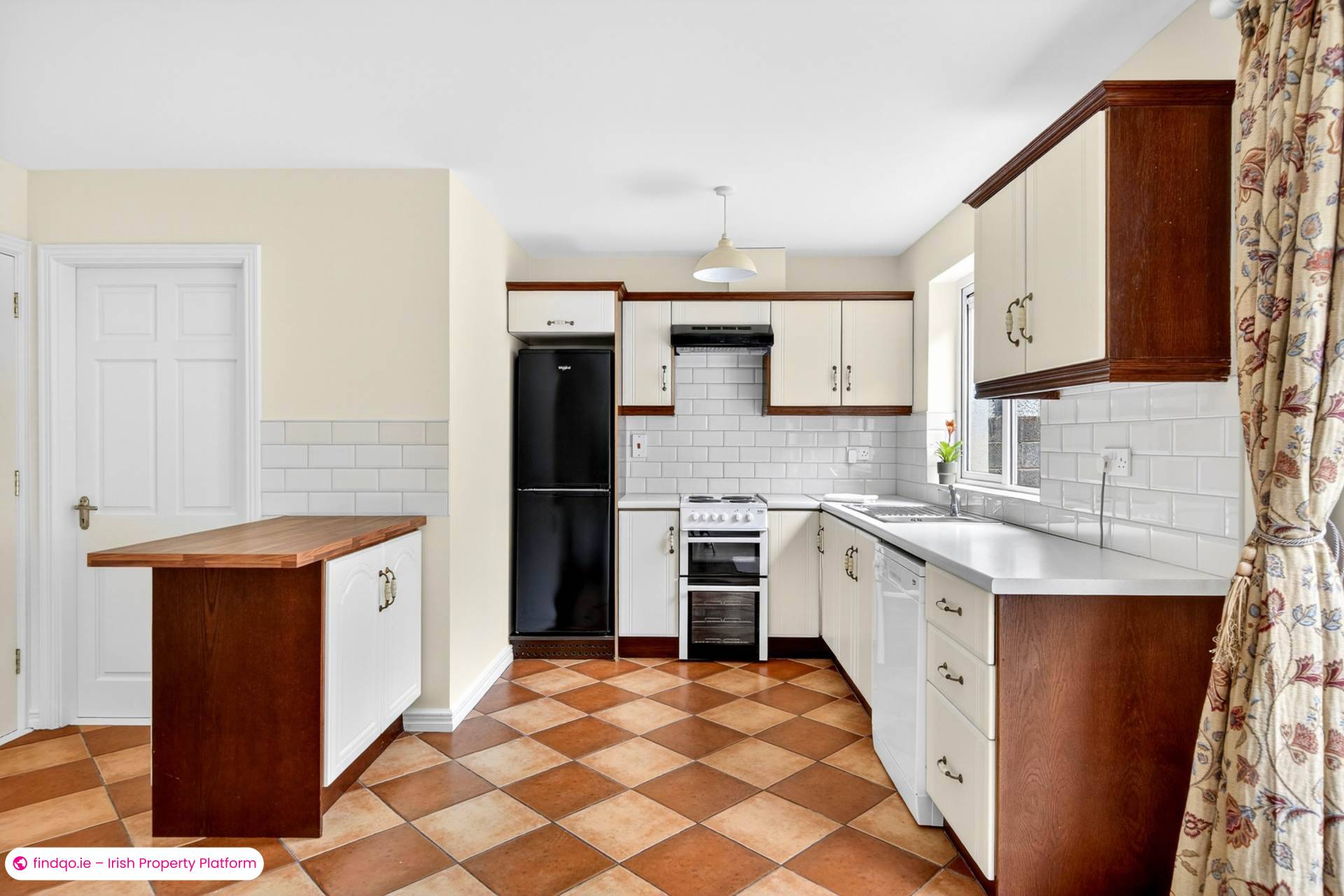 Semi-detached house for Sale in Headford, Galway