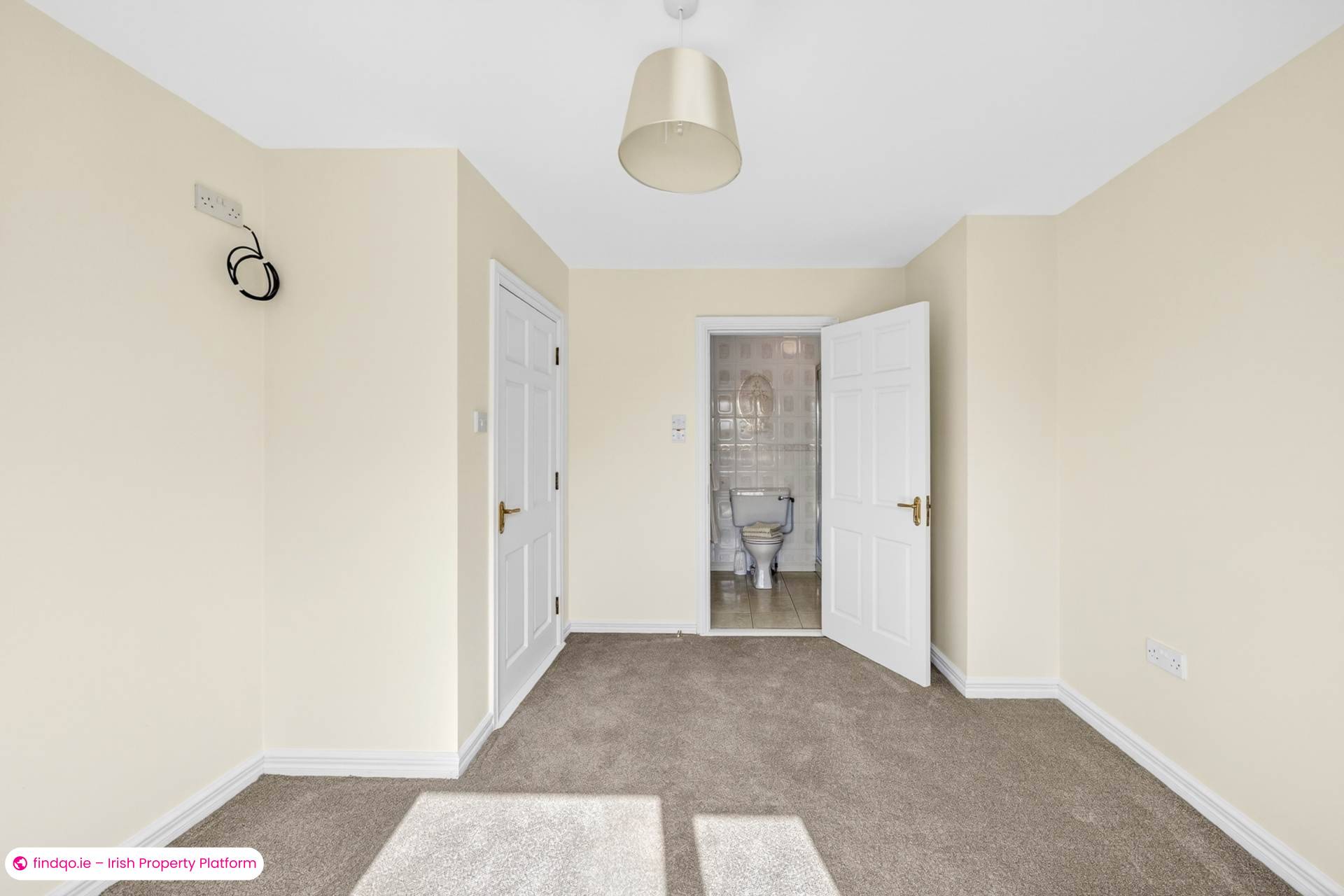 Semi-detached house for Sale in Headford, Galway