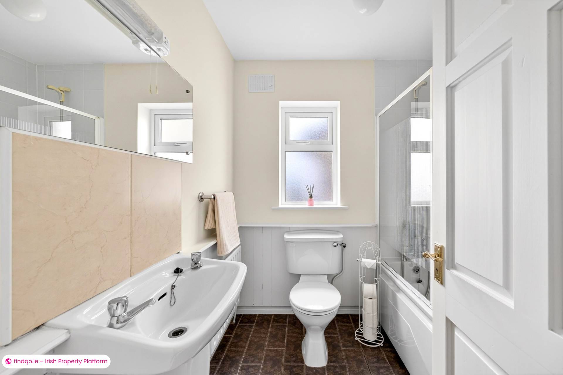 Semi-detached house for Sale in Headford, Galway