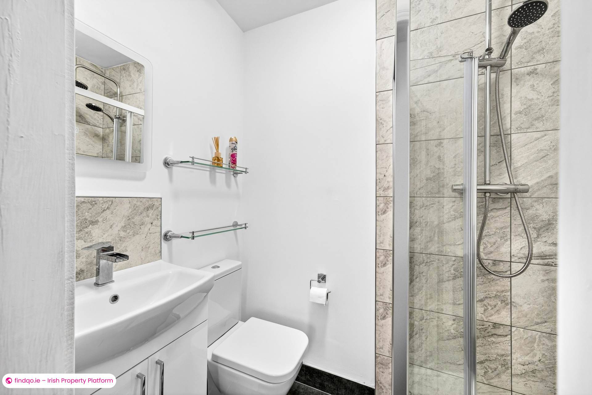 End of terrace house for Sale in Ballinrobe, Mayo