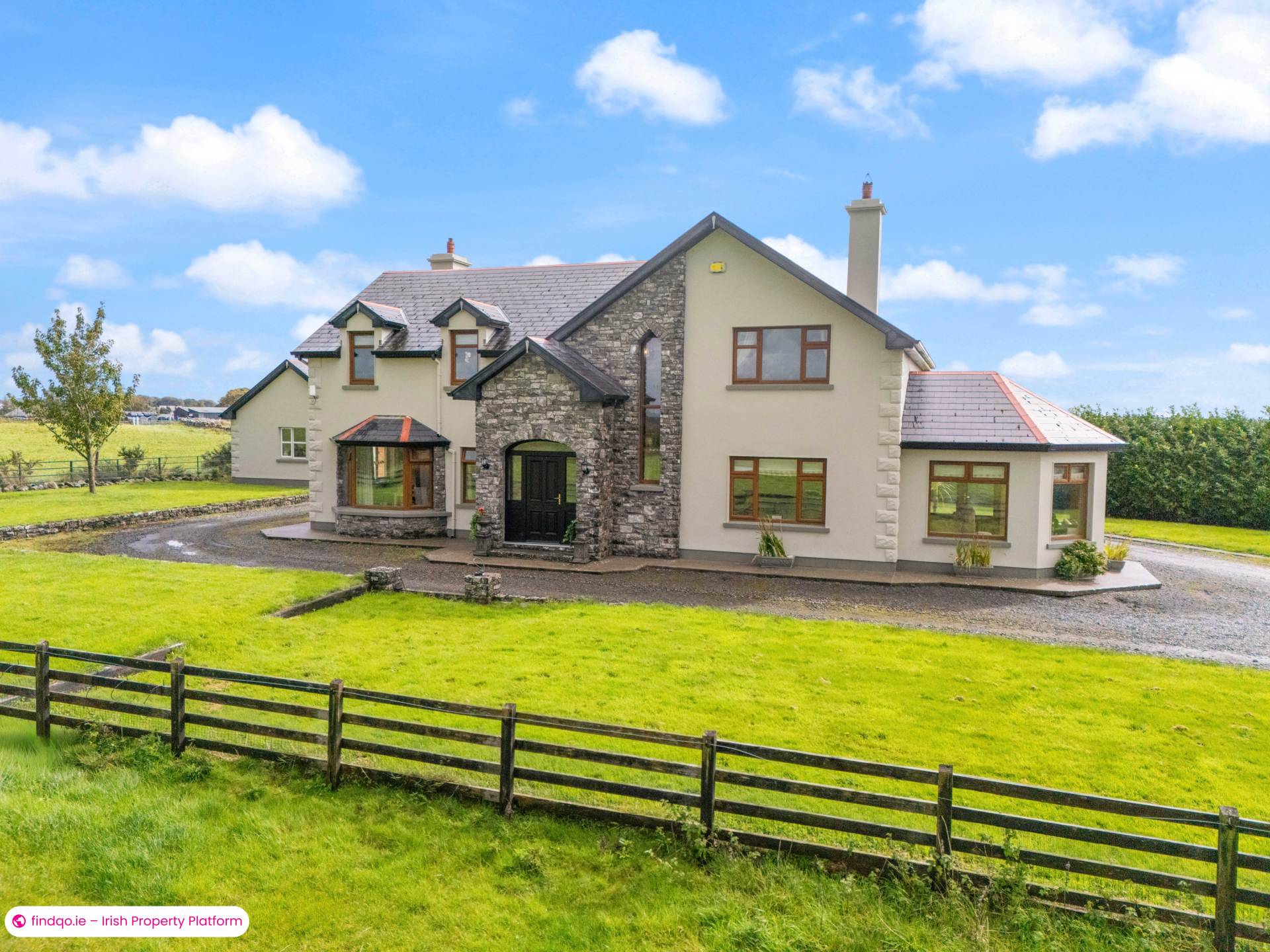 Detached house for Sale in Hollymount, Mayo