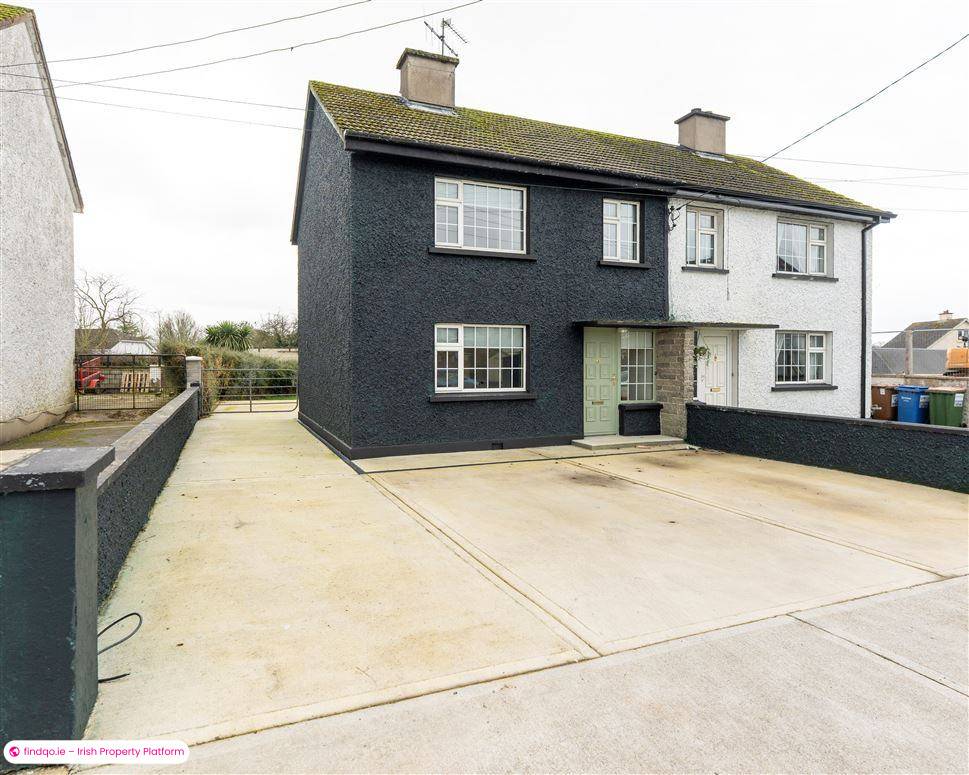 Semi-detached house for Sale in Bruff, Limerick