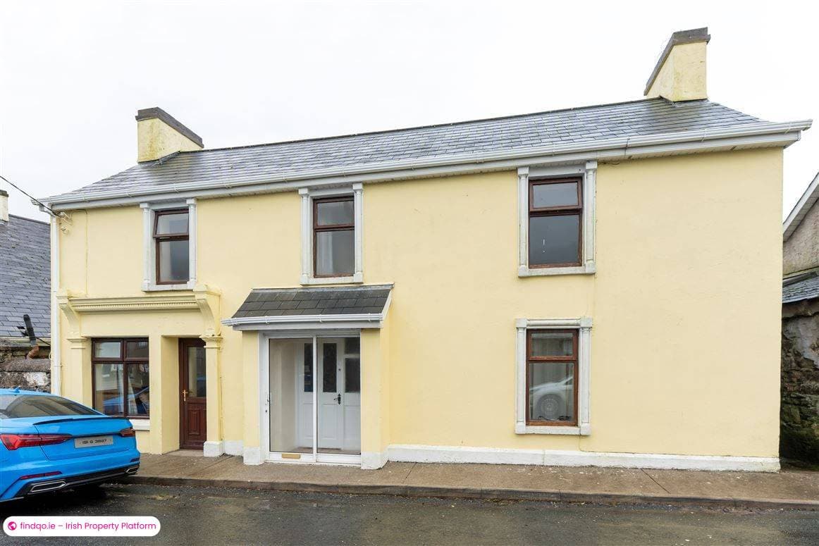Semi-detached house for Sale in Knocklong, Limerick