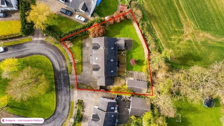 Detached house for Sale in Kildalkey, Meath