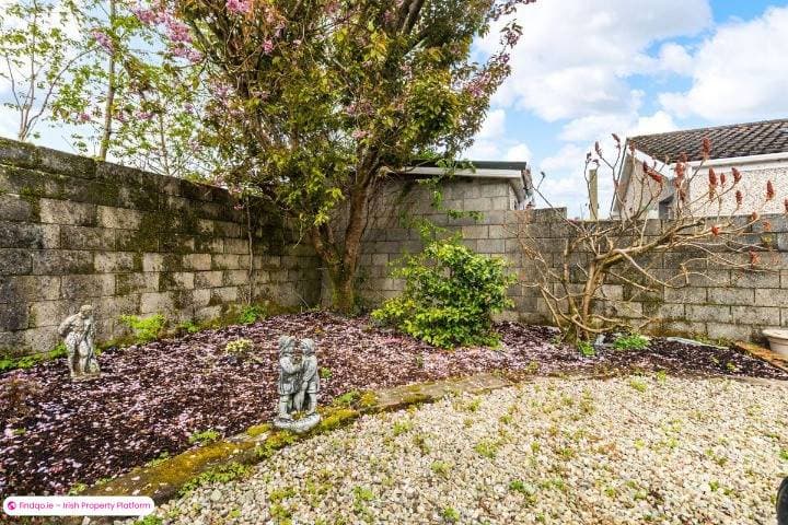 Semi-detached house for Sale in Glanmire, Cork