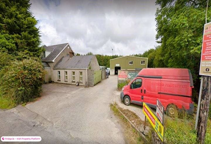 Detached house for Sale in Carrigaline, Cork