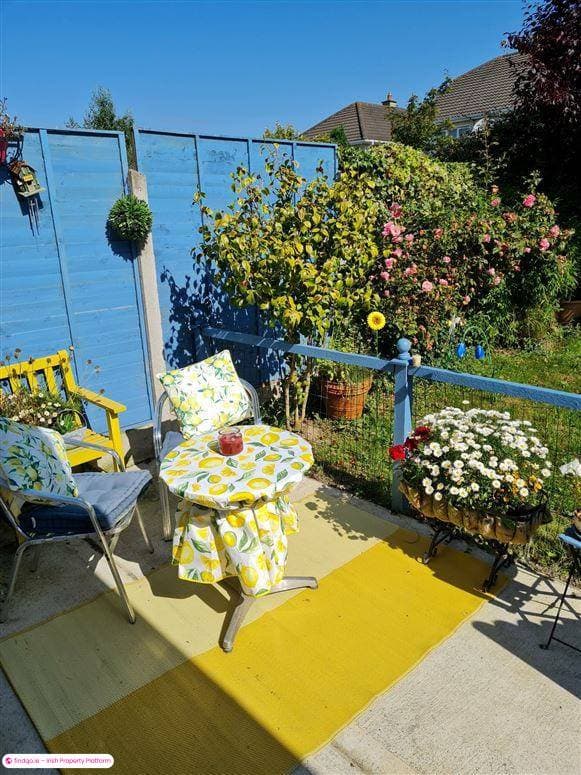 Semi-detached house for Sale in Lucan, Dublin (County)