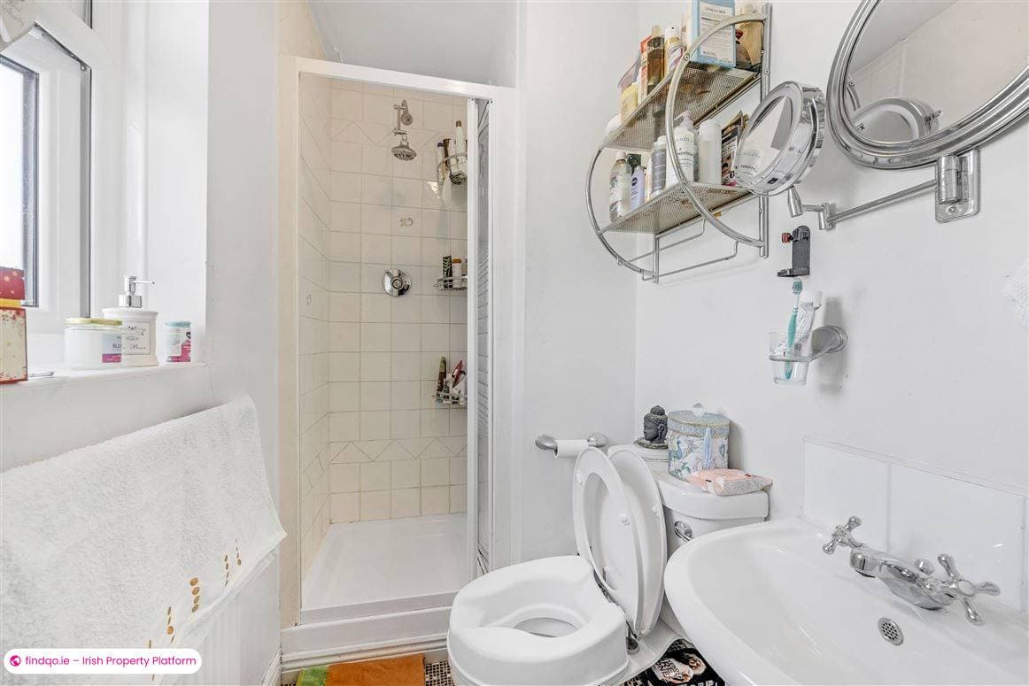 Semi-detached house for Sale in Lucan, Dublin (County)