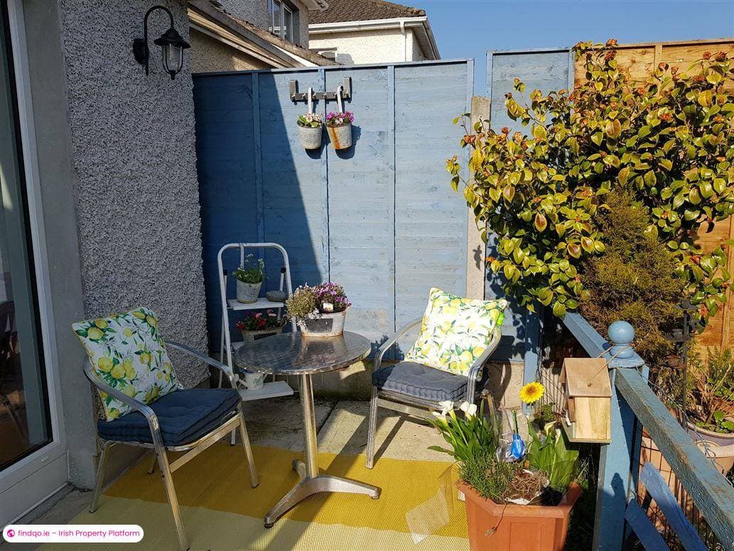 Semi-detached house for Sale in Lucan, Dublin (County)